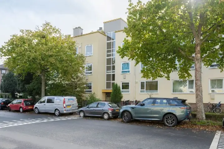 Appartement te koop: Van Riebeeckweg 154, Van Riebeeckkwartier Hilversum