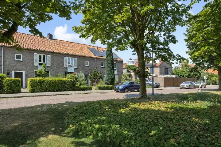 Tussenwoning te koop: Van Rijckevorselstraat 50, Schoonveld Vught