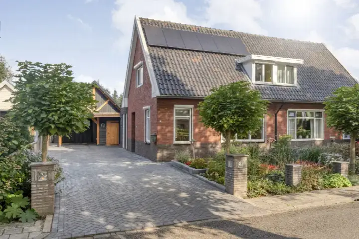 Semi-detached for sale: Van Roijensweg 8, Bergentheim Kern Bergentheim