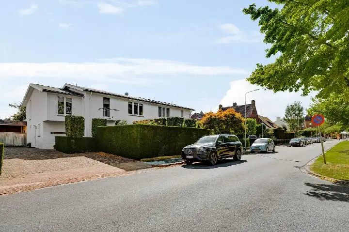 Twee-onder-één-kap te koop: van Sonsbeecklaan 15, Beek Beek
