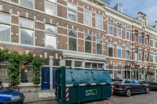 Apartment for sale: Van Swietenstraat 107, Koningsplein e.o. 'S-Gravenhage