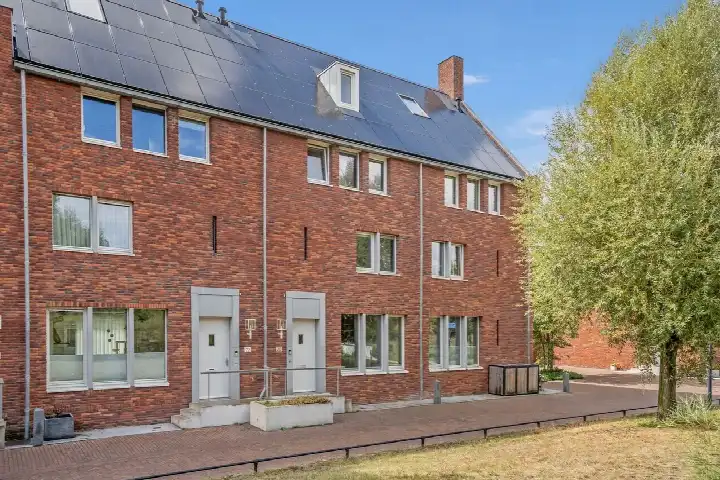 Tussenwoning te koop: Van Tijenstraat 20, Schoemakerplantage Delft