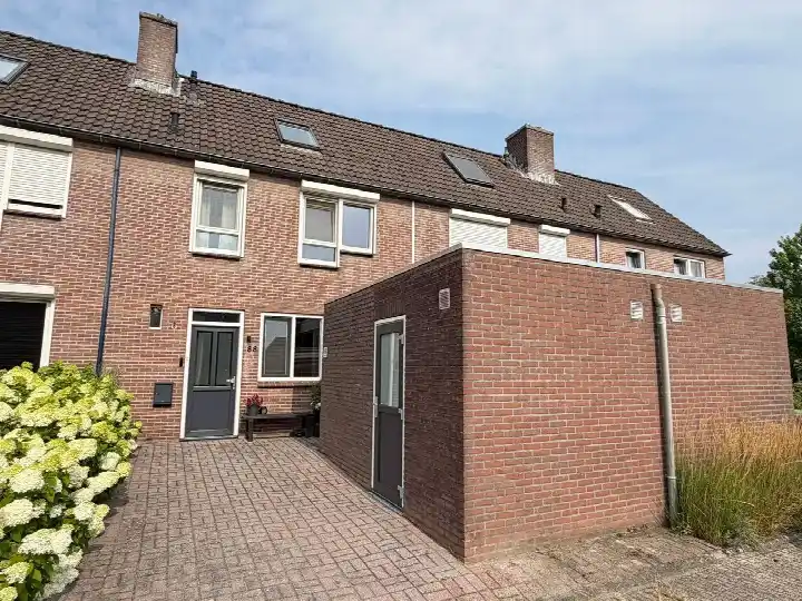 Tussenwoning te koop: van Twickelolaan 88, Binnenvree Buitenvree Pikveld Coevorden
