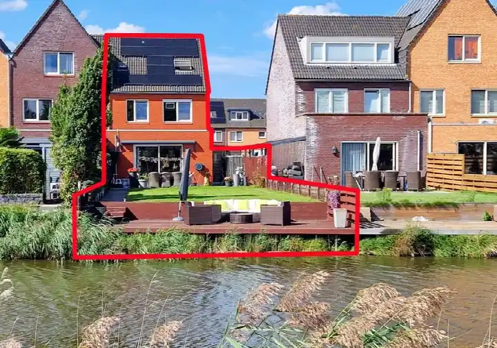 Hoekwoning te koop: Van Veendijk 26, Waterbuurt 'S-Gravenhage