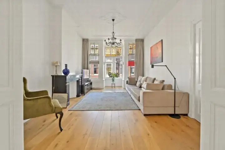 Apartment for sale: Van Weede van Dijkveldstraat 26, Statenkwartier 'S-Gravenhage