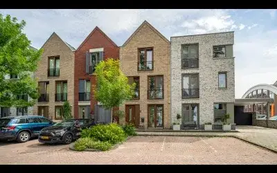 Tussenwoning te koop: Van Wulfften Palthestraat 28, Indië Almelo