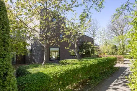 Vrijstaande woning te koop: Van der Walstrjitte 66, Burgum Burgum