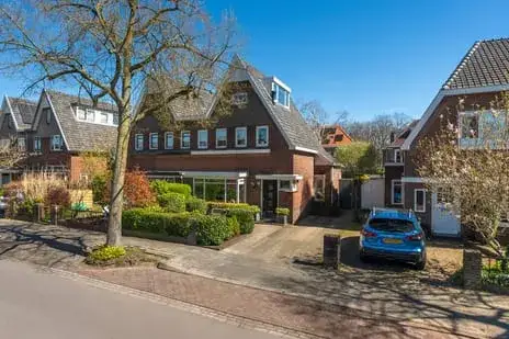 Twee-onder-één-kap te koop: van Peltlaan 37, St. Anna Nijmegen