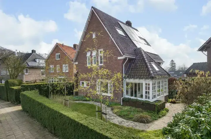 Vrijstaande woning te koop: Van Ruisdaelstraat 11, Gulden Bodem Arnhem