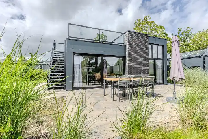Home for sale: Varelseweg 211RANSUIL-13, Verspreide huizen Zuiderzeeland Hulshorst Hulshorst