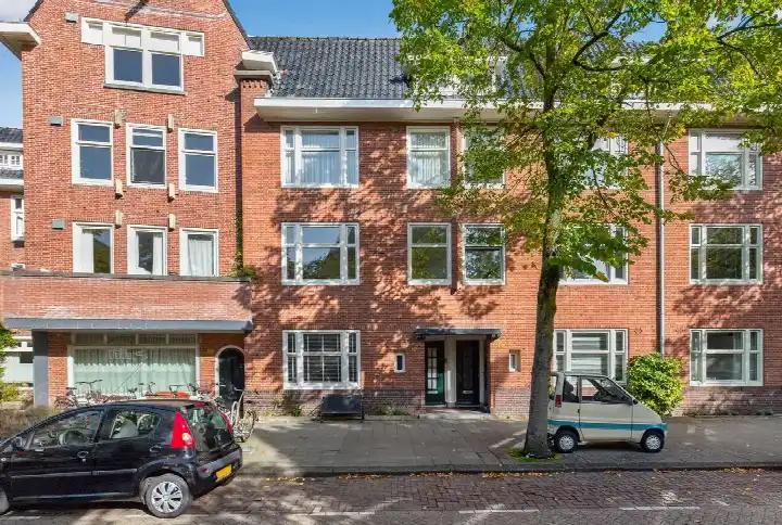 Appartement te koop: Vasco da Gamastraat 30-1, Columbusplein e.o. Amsterdam