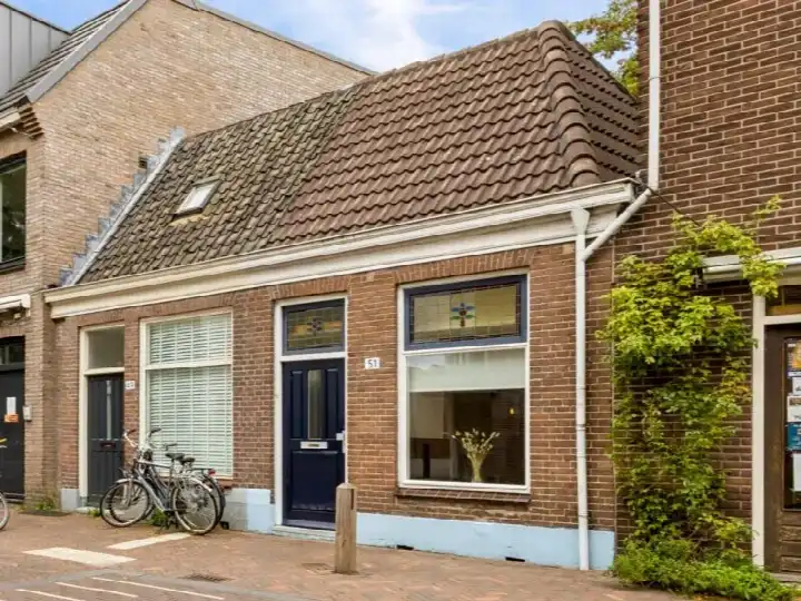 Tussenwoning te koop: Vechtstraat 51, Bagijneweide Zwolle
