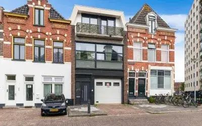 Tussenwoning te koop: Veemarktstraat 90A, Oosterpoort Groningen