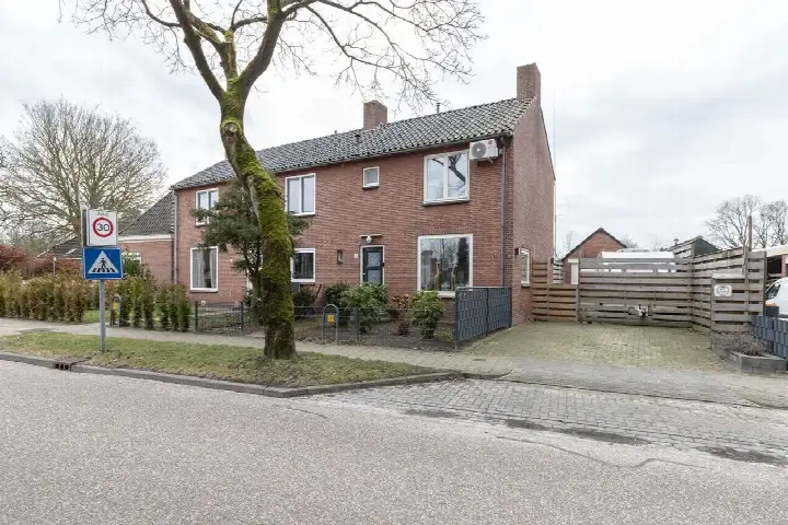Corner house for sale: Veenweg 1B, Beerta-Nieuwbouw Beerta