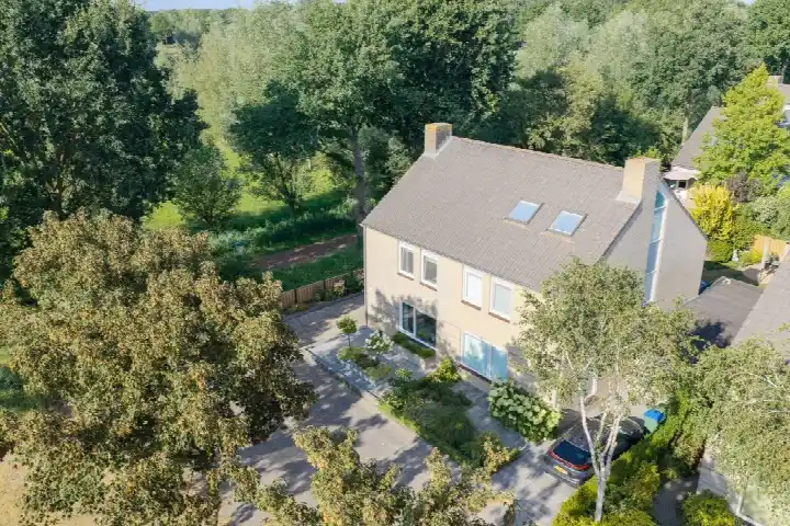 Twee-onder-één-kap te koop: Vekenoord 72, Kievitsloop Breda
