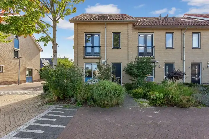 Hoekwoning te koop: Veldbloemenlaan 88, Vossenakker-De Pal Elburg
