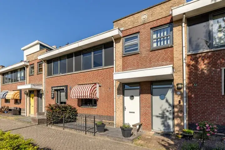 Terraced house for sale: Veldewater 43, Esse Hoog Nieuwerkerk Aan Den Ijssel