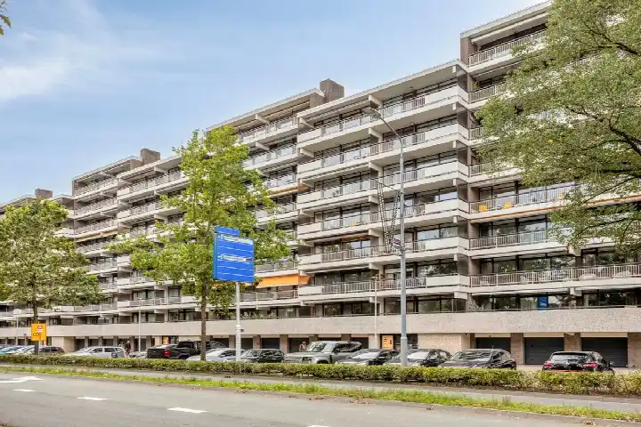 Apartment for sale: Veldmaarschalk Montgomerylaan 309, Gildebuurt Eindhoven
