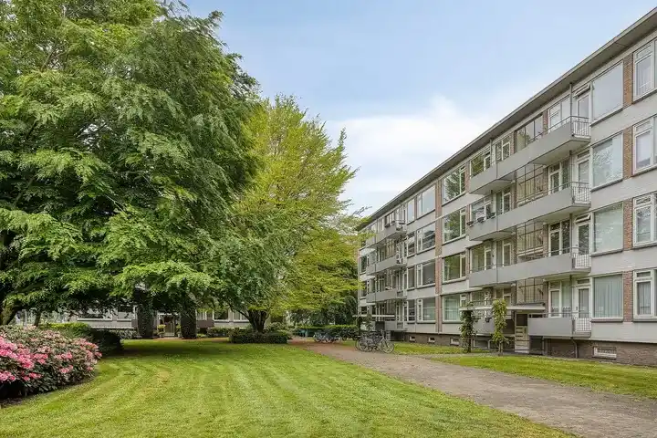 Apartment for sale: Veldmaarschalk Montgomerylaan 755, Kronehoef Eindhoven