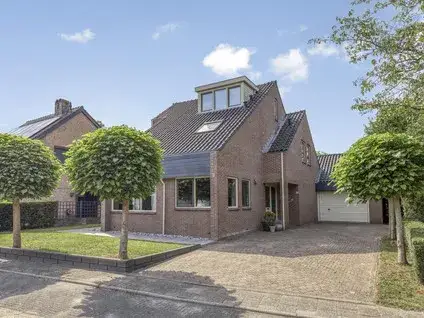Detached house for sale: Velduil 13, Blokhuiswetering Bunschoten-Spakenburg