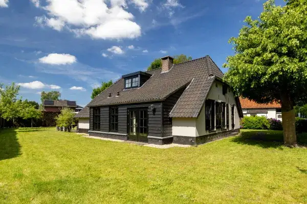 Vrijstaande woning te koop: Veldweg 10, Nunspeet-Oost Nunspeet