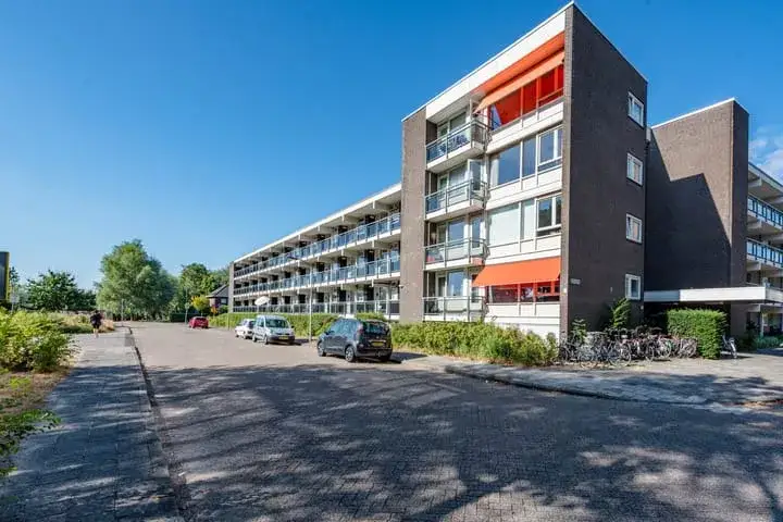 Studio te koop: Veldzigtlaan 120, Veldzigt Haarlem