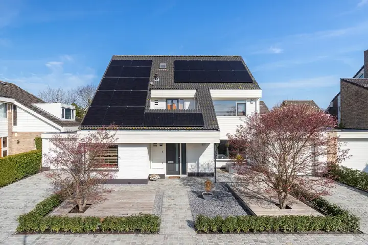 Twee-onder-één-kap te koop: Velsgoed 12, Prinsenbeek Prinsenbeek