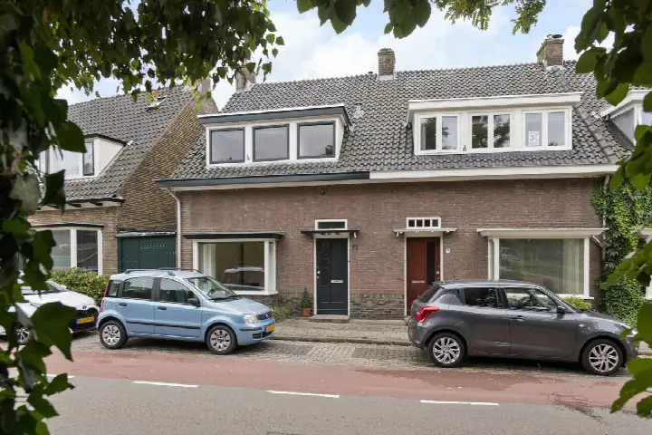 Corner house for sale: Veluwestraat 71, Brouwerijweg e.o. Arnhem