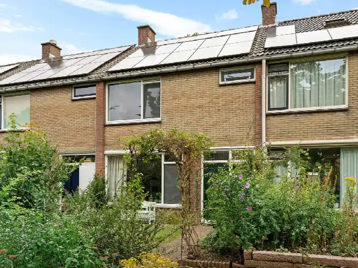 Tussenwoning te koop: Venkelstraat 133, De Mheen Apeldoorn