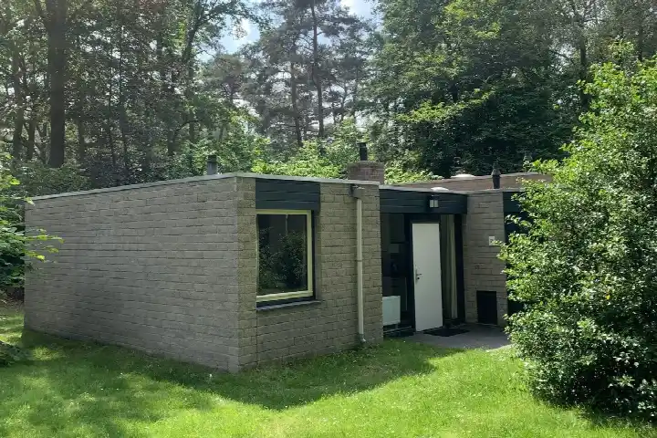 Tussenwoning te koop: Vennenbos 124, Hapert Het Vennenbos Hapert