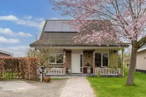 Vrijstaande woning te koop: Vennendal 55, Buitenhof Lelystad