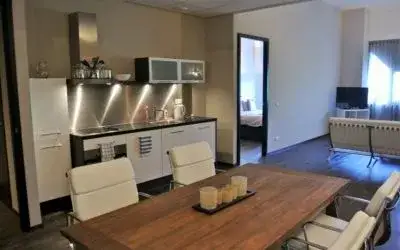 Apartment for rent: Verbeekstraat 1A1, Lage Mors Leiden