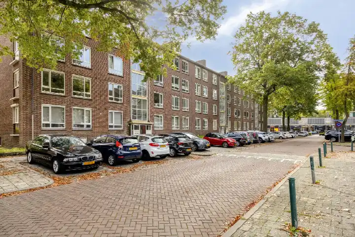 Apartment for sale: Verbeetenstraat 73A, Heuvel Breda