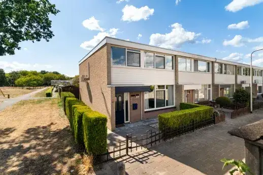 Corner house for sale: Verdistraat 278, Wagenaarstraat en omgeving Oss