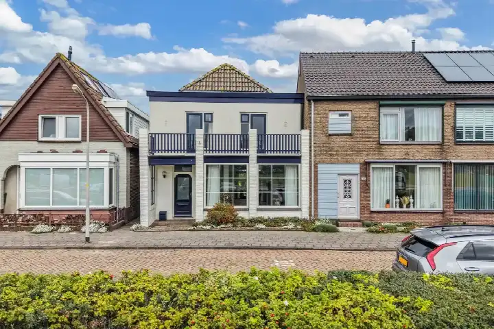 Vrijstaande woning te koop: Verlengde Voorstraat 28, Wijk aan Zee Wijk Aan Zee
