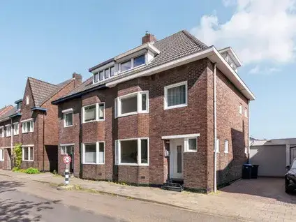Tussenwoning te koop: Verlengde Wilhelminastraat 20, De Dem en omgeving Hoensbroek