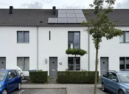 Tussenwoning te koop: Vermeerstraat 13, Fijnaart Fijnaart