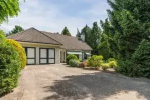 Detached house for sale: Verzetsheldenlaan 4, Kerkdorp Acht Eindhoven
