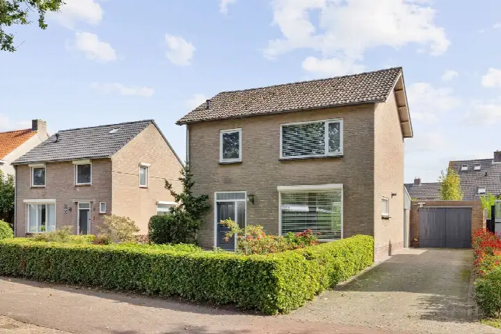 Vrijstaande woning te koop: Vestdijk 26, Middelbeers Oost West En Middelbeers