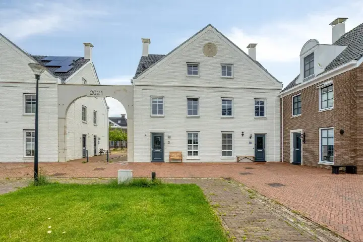 Twee-onder-één-kap te koop: Veste 3, Verspreide huizen Winschoten Blauwestad