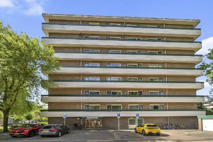 Appartement te koop: Vesuvius 26, In de Wolkenbuurt Amstelveen