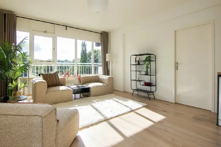 Appartement te koop: Victor van Vrieslandstraat 33, Van Schendelbuurt Haarlem