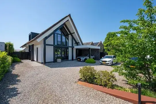 Detached house for sale: Vierambachtsweg 57B, Woubrugge Woubrugge