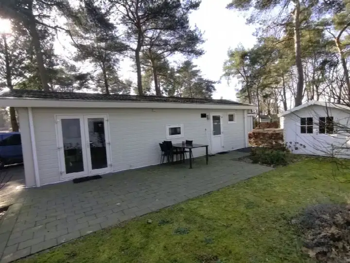 Vrijstaande woning te koop: vijverlaan 1-1, Otterlo dorp Otterlo