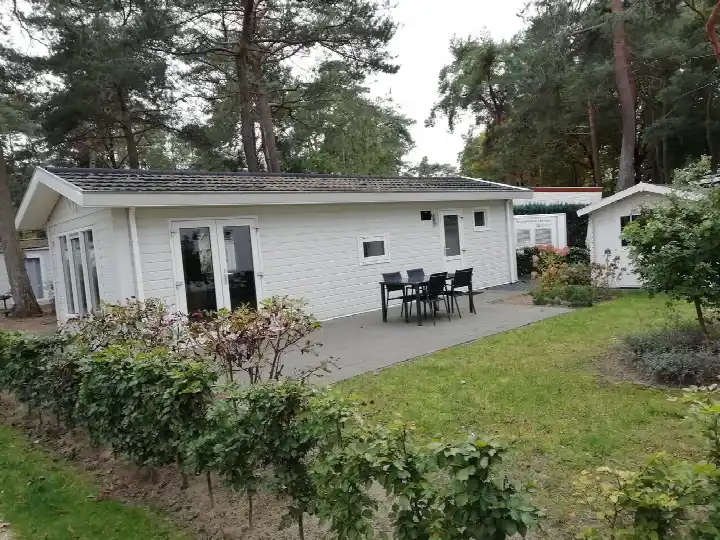 Vrijstaande woning te koop: vijverlaan 1-27, Otterlo dorp Otterlo