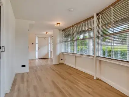 Studio te koop: Vincent Van Goghlaan 141, Sluispolder Oost Maassluis