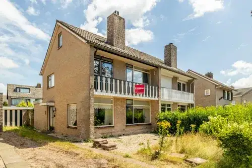 Twee-onder-één-kap te koop: Vinkenbos 25, Ulvenhout Ulvenhout