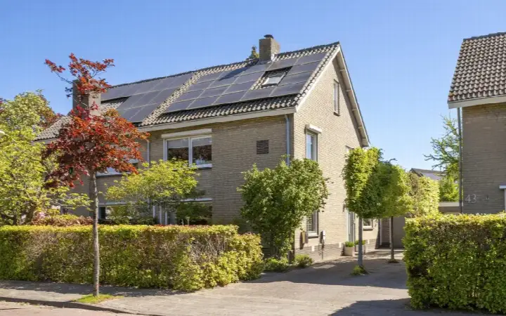 Twee-onder-één-kap te koop: Vinkenbos 41, Ulvenhout Ulvenhout