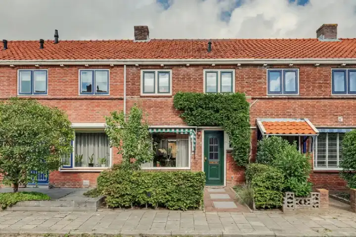 Terraced house for sale: Violenstraat 28, Goes-Oost Goes