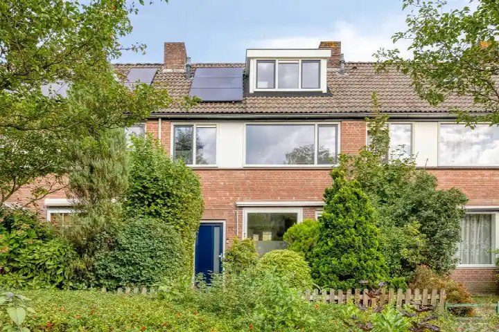 Tussenwoning te koop: Vioolstraat 72, Grauwe Polder 3 Etten-Leur